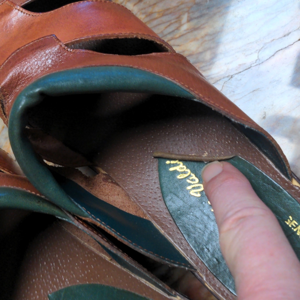 GLORIA VALDI Clogs-8M - Picture 7 of 7